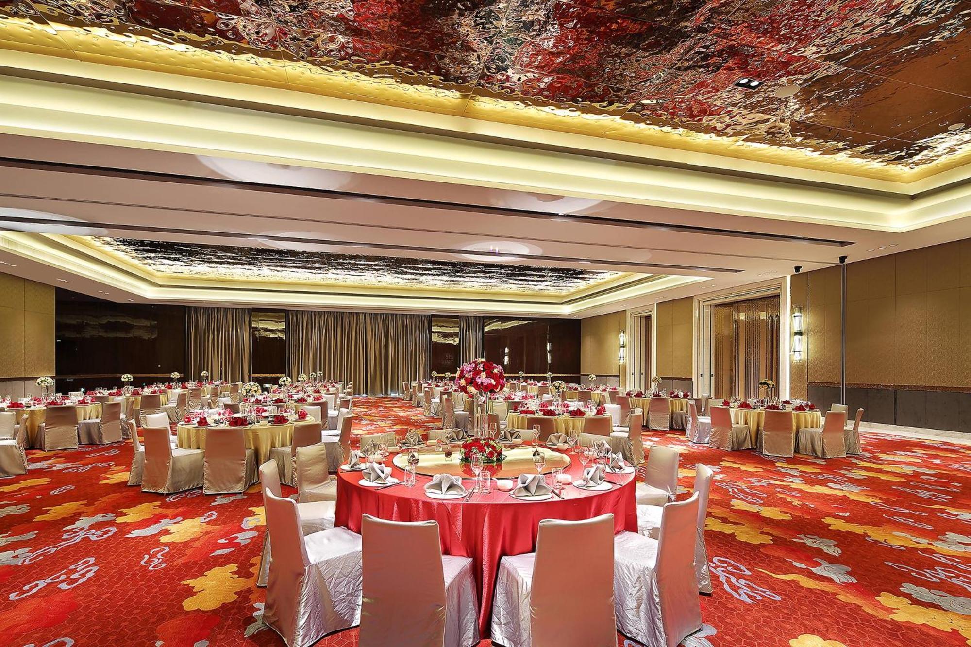 Sheraton Grand Hangzhou Binjiang Hotel Exterior photo