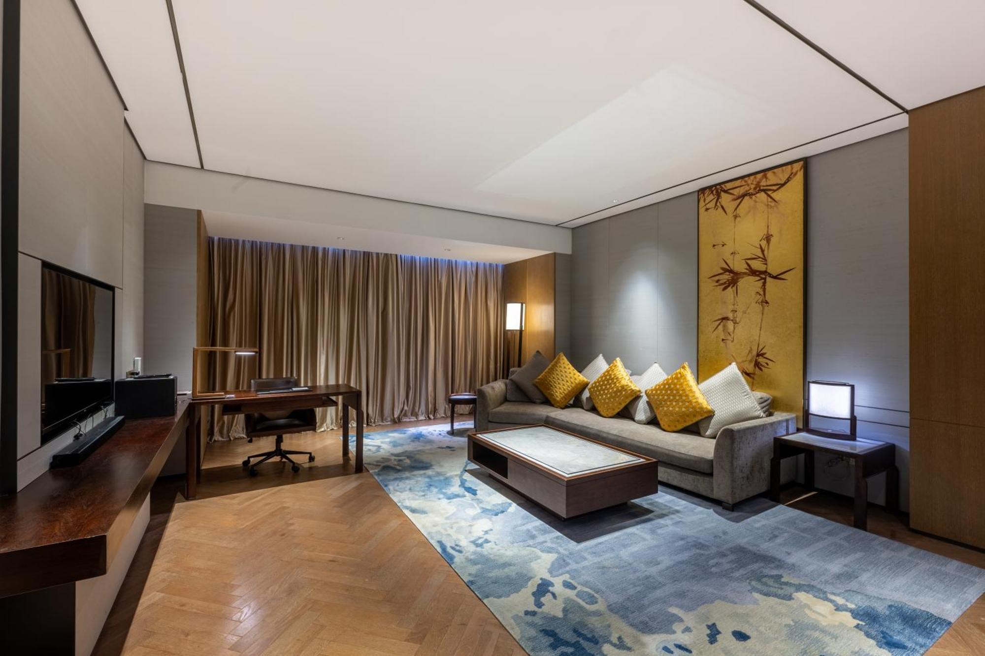 Sheraton Grand Hangzhou Binjiang Hotel Exterior photo